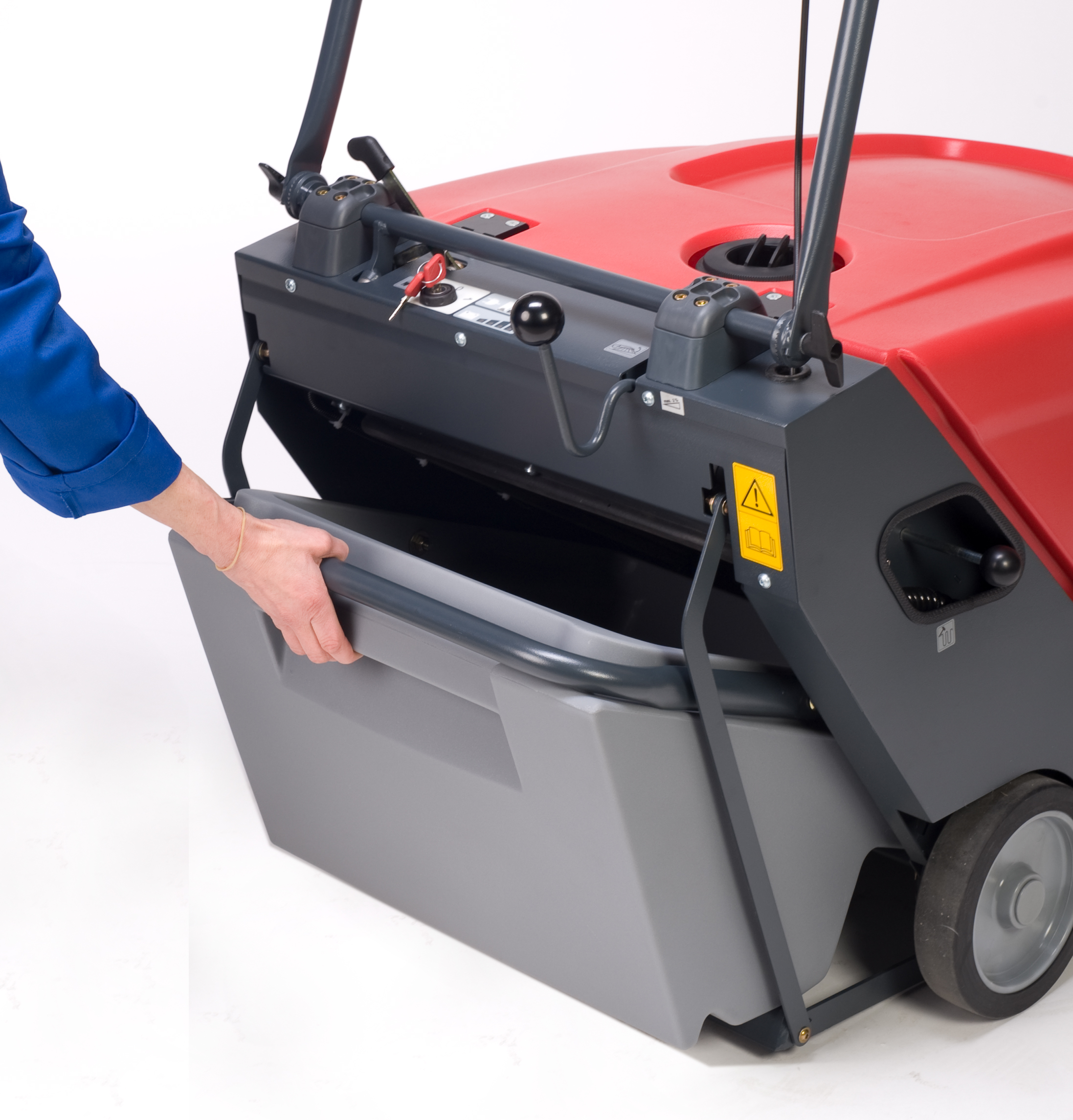 Walk Behind Battery Operated Sweeper - KS650 - Image 2